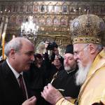 H επίσημη απονομή του Τόμου Αυτοκεφαλίας στην εν Ουκρανία Ορθόδοξη Εκκλησία