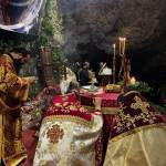 Χιλιάδες οι προσκυνητές στο σπήλαιο της Μαραθοκεφάλας