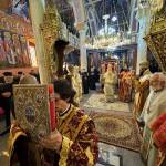 Ποτάμι προσκυνητών στον Άγιο Σπυρίδωνα της Κισάμου